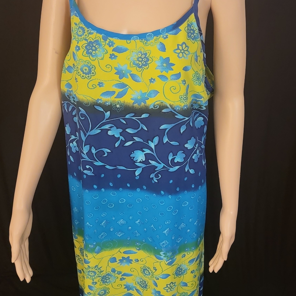 Ashley Stewart blue/green sz 22